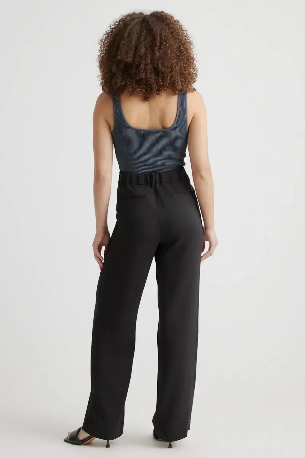 Pantalón marino
