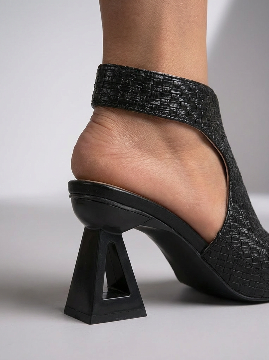 Sandalias Elegantes Trenzadas